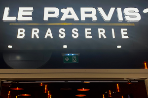 Le Parvis Brasserie image