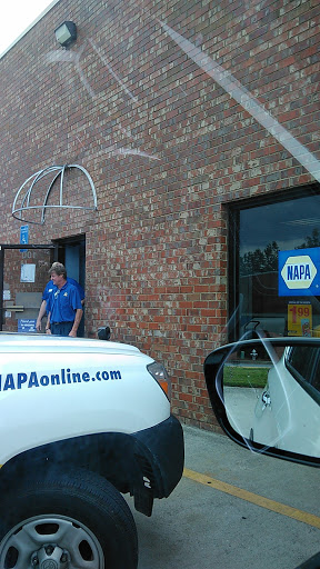 Auto Parts Store «NAPA Auto Parts - Genuine Parts Company», reviews and photos, 1029 Industrial Ct, Suwanee, GA 30024, USA