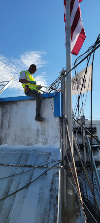 DV Comm Systems | Cabling NYC - Photo 4 - Car repair in Brooklyn, NY, Brooklyn