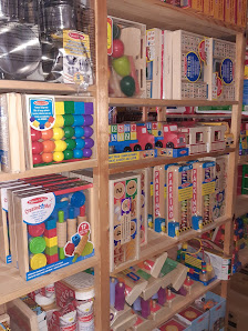 Les jouets en bois - H.EVENTS Zac du Véron, Rue Maurice Raffault, 37420 Savigny-en-Véron, France