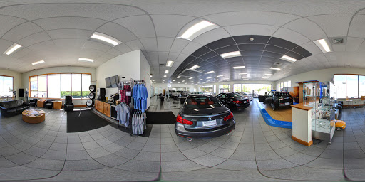 BMW Dealer «BMW of Newport», reviews and photos, 1215 W Main Rd, Middletown, RI 02842, USA