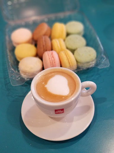 Bakery «Oui Desserts», reviews and photos, 3411 Kirby Dr, Houston, TX 77098, USA