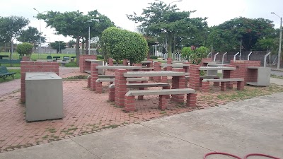Photos of guaracal urban park