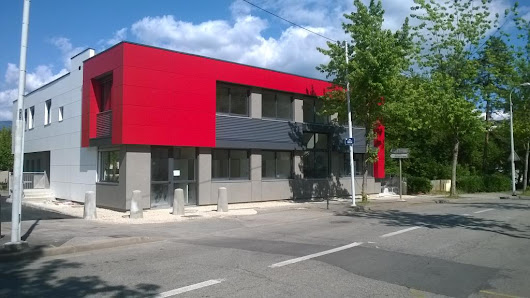 Centre Social et d'Animation du Biollay 119 Pl. René Vair, 73000 Chambéry, France