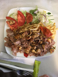 Plats et boissons du Izmir Kebab à Compiègne - n°1