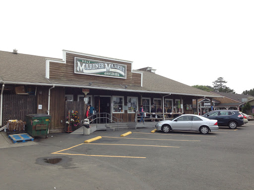 Mariner Market, 139 N Hemlock St, Cannon Beach, OR 97110, USA, 