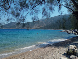 Foto di Pounda beach con baia piccola