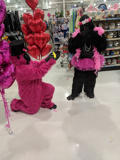 Party Store «Nobbies Party Superstore», reviews and photos, 9999 University Ave, Clive, IA 50325, USA