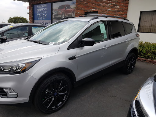 Ford Dealer «Ford of Upland», reviews and photos, 555 W Foothill Blvd, Upland, CA 91786, USA