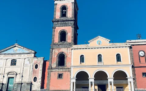 Basilica Santa Maria A Pugliano image