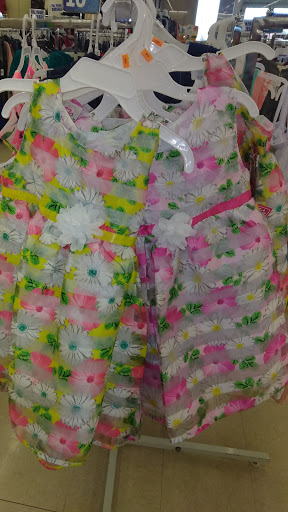 Discount Store «Roses», reviews and photos, 7201 Pendleton Pike, Indianapolis, IN 46226, USA