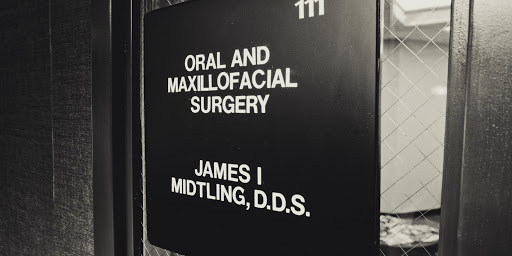 Midtling Oral and Maxillofacial Surgery, P.A.
