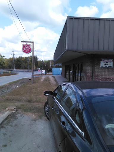 Thrift Store «Salvation Army Thrift Store», reviews and photos, 178 N Benton St, Jackson, GA 30233, USA