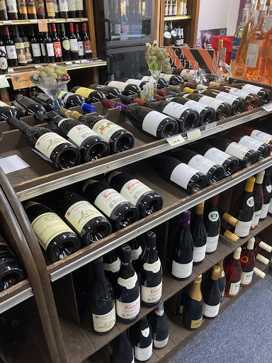 Wine Store «Wine Cellar of Morristown», reviews and photos, 163 South St, Morristown, NJ 07960, USA