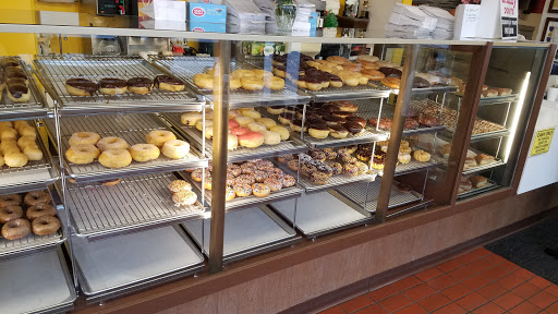 Donut Shop «Granny Donuts», reviews and photos, 1555 S Robert St, St Paul, MN 55118, USA