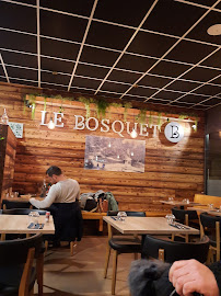 Atmosphère du Restaurant LE BOSQUET à Alès - n°4