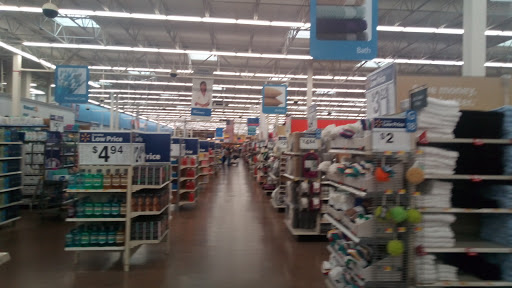 Department Store «Walmart Supercenter», reviews and photos, 1470 S Court St, Circleville, OH 43113, USA