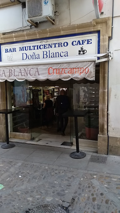 Doña Blanca Cafe-bar - Calle López Ruiz, 13, 11402 Jerez de la Frontera, Cádiz, Spain