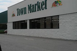 Town Market-Pine Level image