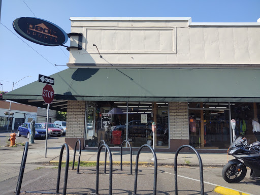 Bicycle Store «Peak Sports Bicycle Shop», reviews and photos, 135 NW 2nd St, Corvallis, OR 97330, USA