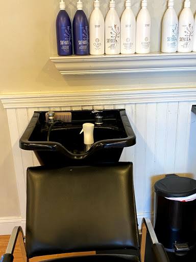 Hair Salon «Salon 42/70», reviews and photos, 165 Bridge Rd, Salisbury, MA 01952, USA