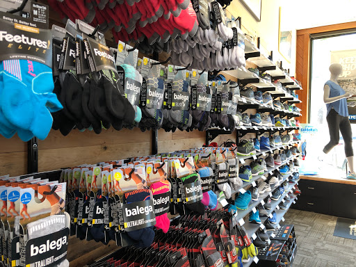 Sporting Goods Store «Marathon Sports», reviews and photos, 255 Washington St, Wellesley, MA 02481, USA