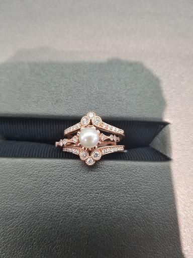 Jeweler «Shane Co.», reviews and photos, 7144 E Acoma Dr, Scottsdale, AZ 85254, USA