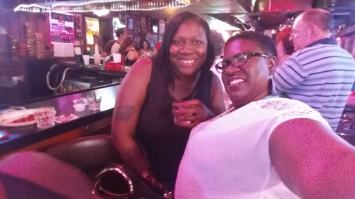 Bar «Tuners Bar & Grill», reviews and photos, 130 S Main St, St Charles, MO 63301, USA