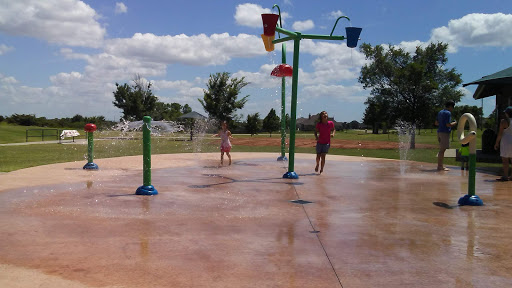 Water Park «Apple Valley Park - Splash Pad», reviews and photos, 4401 Melrose Dr, Moore, OK 73160, USA
