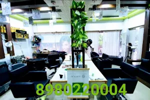 Paradise The Unisex Salon image