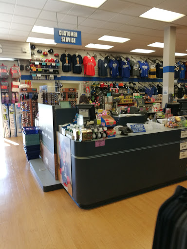 Sporting Goods Store «Big 5», reviews and photos, 3719 E Colorado Blvd, Pasadena, CA 91107, USA