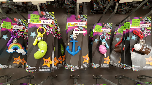 Craft Store «Michaels», reviews and photos, 35 Independence Way, Danvers, MA 01923, USA