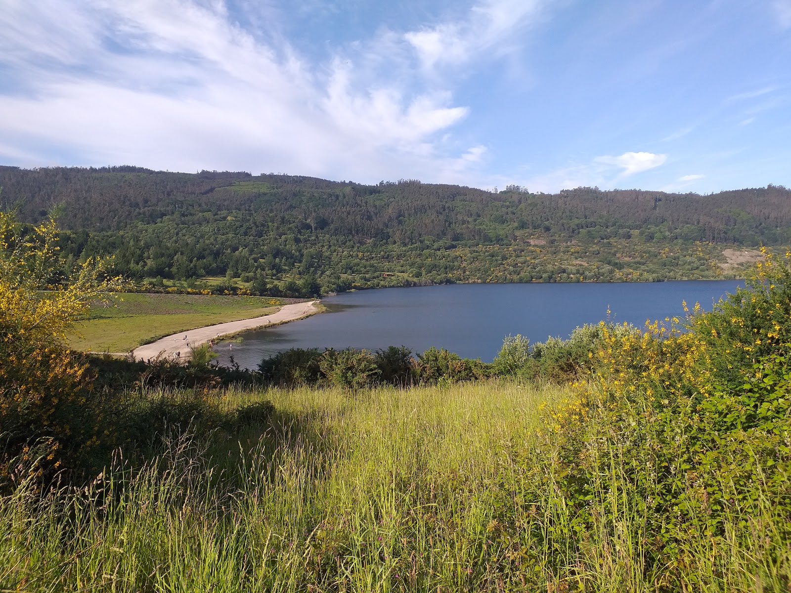 Photo de Praia das encrobas zone sauvage