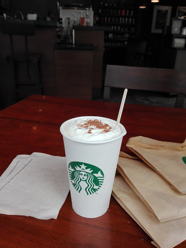 Starbucks - Arequipa 1300