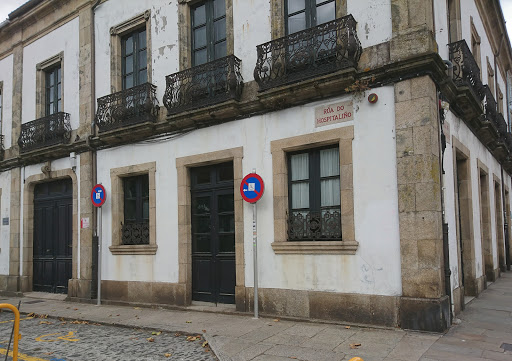 Cáritas Interparroquial De Santiago De Compostela Oficinas Hospitaliño