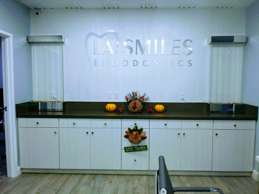 LA Smiles Endodontics