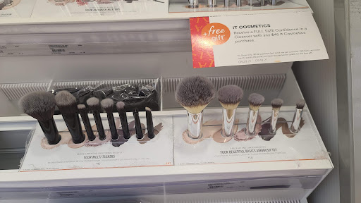 Hair Salon «Ulta Beauty», reviews and photos, 1950 S University Dr, Davie, FL 33324, USA