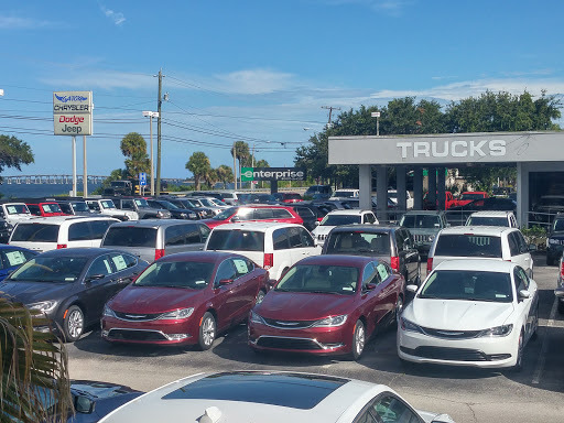 Car Dealer «Gator Chrysler Dodge Jeep», reviews and photos, 840 S Harbor City Blvd, Melbourne, FL 32901, USA