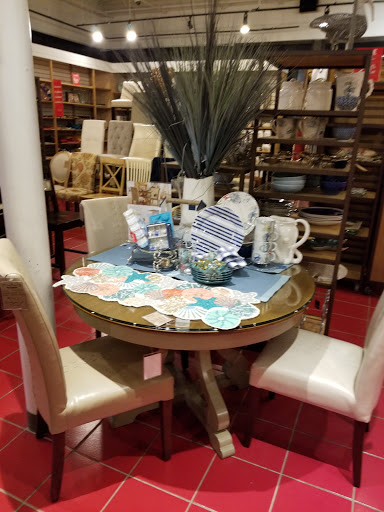 Home Goods Store «Pier 1 Imports», reviews and photos, 7 E Jericho Turnpike, Huntington Station, NY 11746, USA
