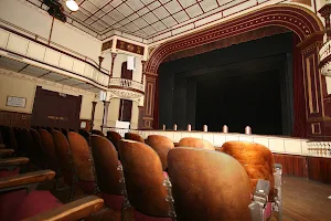 Earlville Opera House image