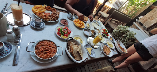 Varuna Gezgin Cafe - Antalya