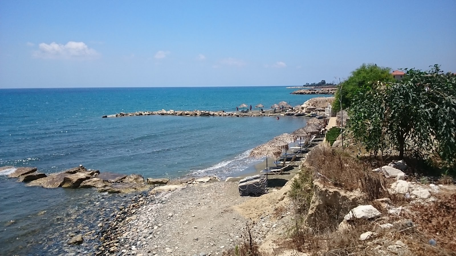 Foto van Maia beach en de nederzetting