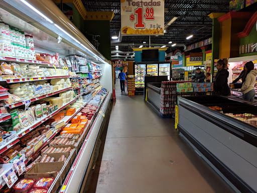 Grocery Store «Vista Central Market», reviews and photos, 2231 N Zaragoza Rd, El Paso, TX 79938, USA