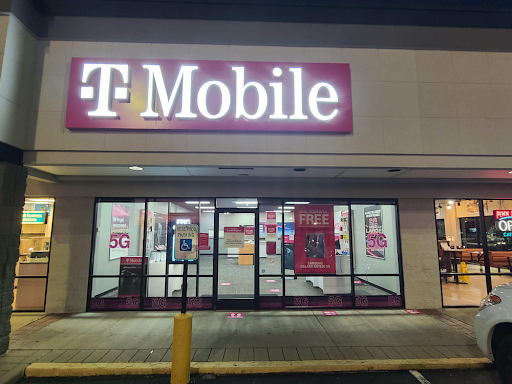 Cell Phone Store «Wireless Express», reviews and photos, 1811 N Dixie Hwy, Elizabethtown, KY 42701, USA