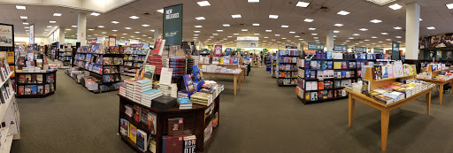 Book Store «Barnes & Noble», reviews and photos, 4601 Montgomery Hwy, Dothan, AL 36303, USA
