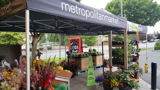 Gourmet Grocery Store «Metropolitan Market Magnolia», reviews and photos, 3830 34th Ave W, Seattle, WA 98199, USA
