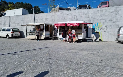 Feira dos Carvalhos image