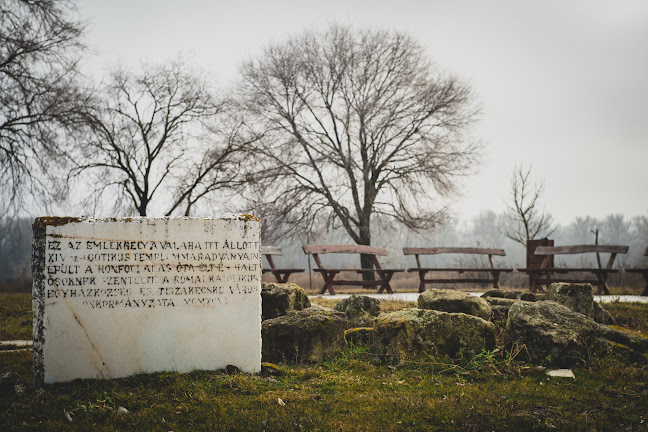 Értékelések erről a helyről: Kincsempart Emlékhely, Tiszakécske - Bolt