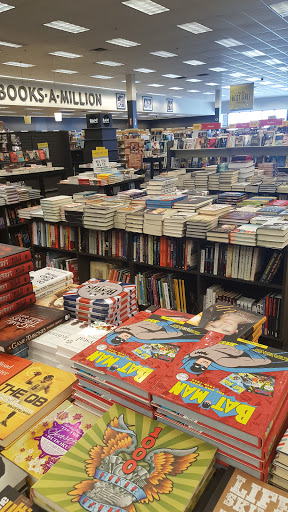 Book Store «Books-A-Million», reviews and photos, 994 Breckenridge Ln, Louisville, KY 40207, USA
