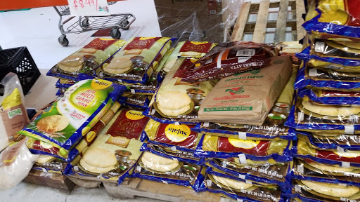 Indian Grocery Store «India Cash And Carry», reviews and photos, 1138 S De Anza Blvd, San Jose, CA 95129, USA